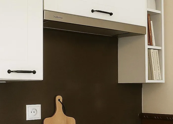 Cozy - Elevator - Self Check-in - Center *